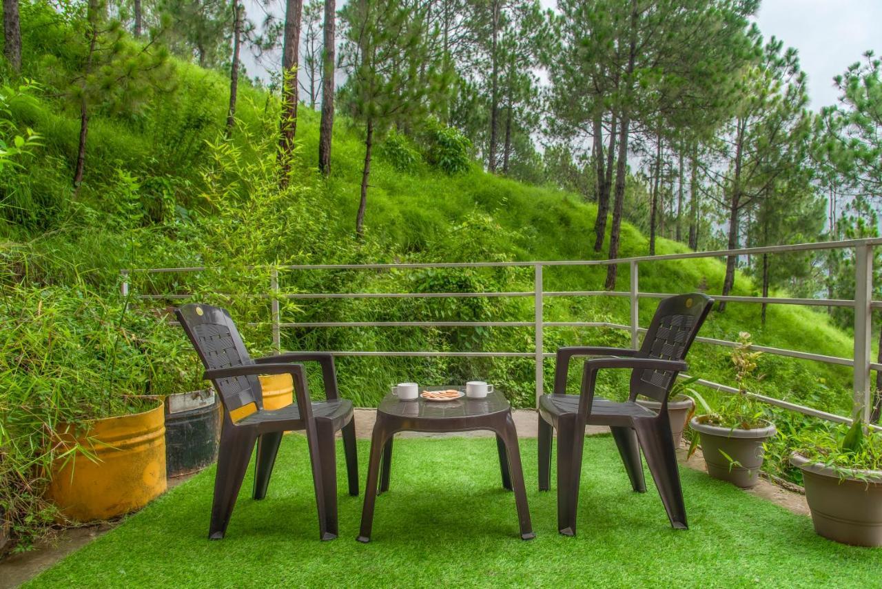 Bed and Breakfast Hillcrest Heights Касаули Экстерьер фото