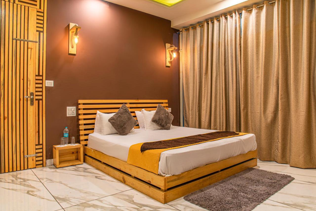 Bed and Breakfast Hillcrest Heights Касаули Экстерьер фото