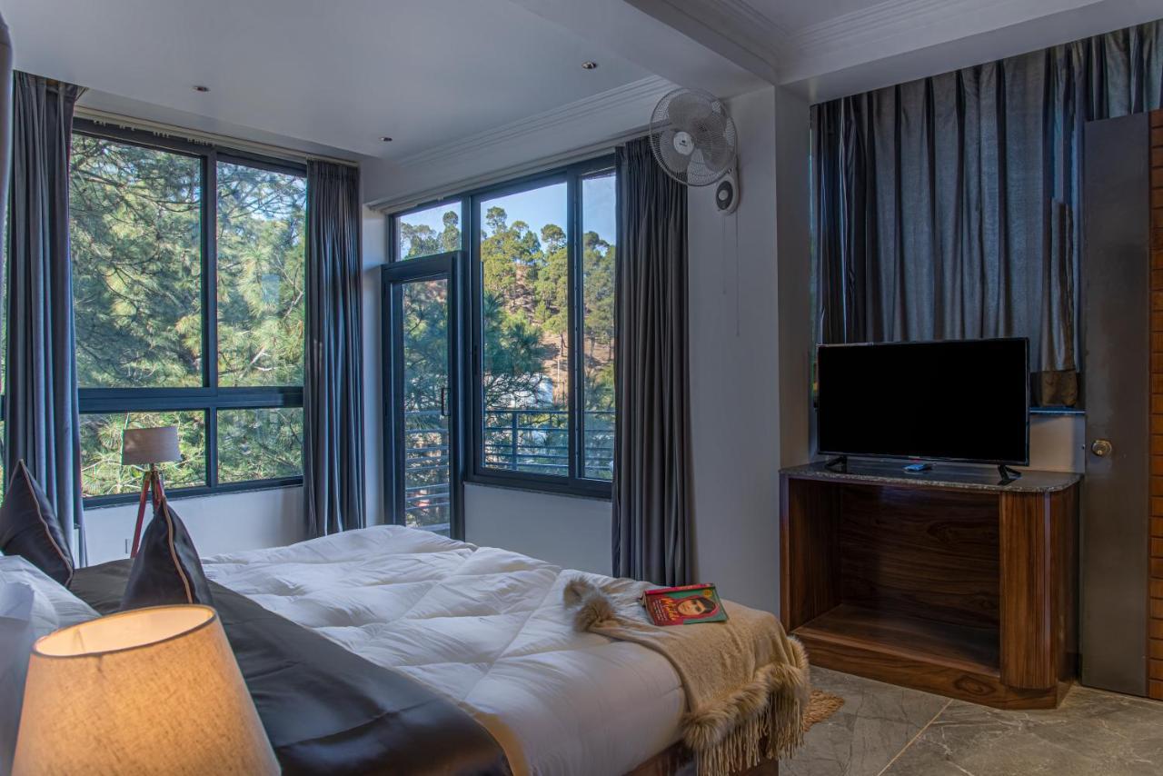 Bed and Breakfast Hillcrest Heights Касаули Экстерьер фото