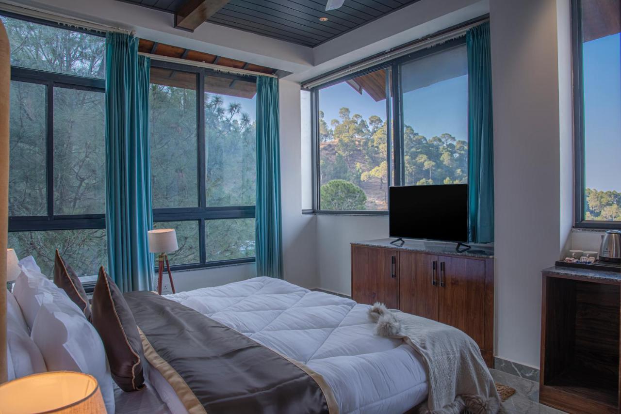Bed and Breakfast Hillcrest Heights Касаули Экстерьер фото